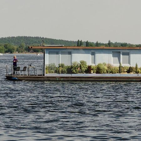 Feststehendes Hausboot Hotel Kolonie Zern Exterior photo